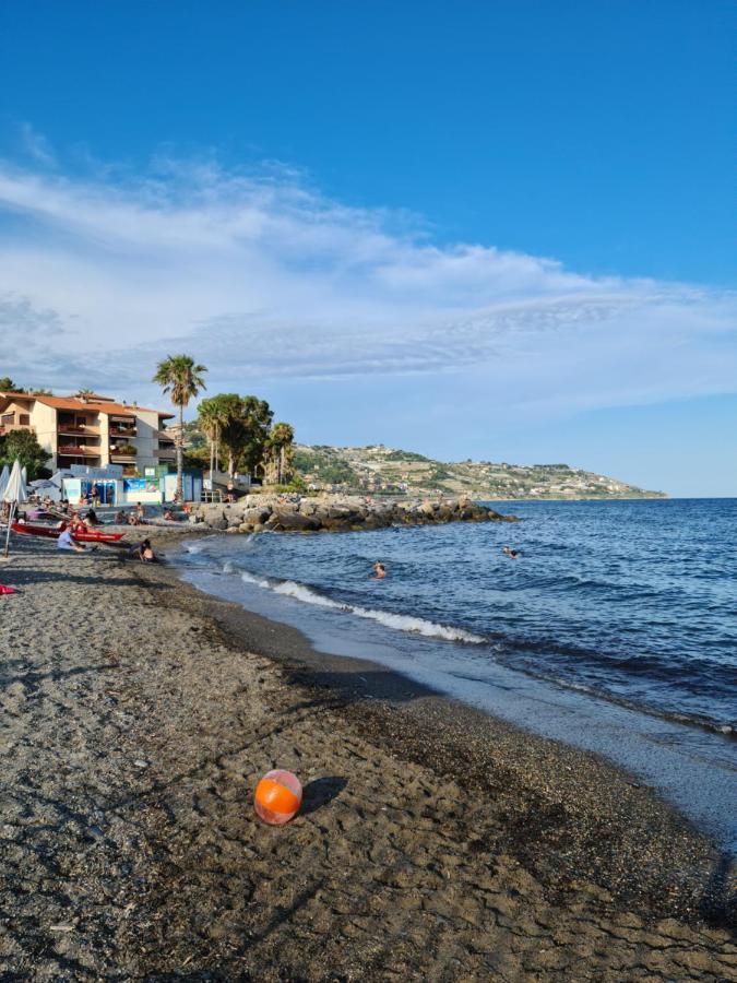 Casa Dell Amore 3 Sanremo Luaran gambar